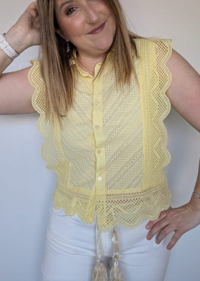 chemise jaune